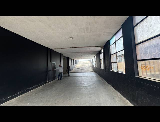 313M² WAREHOUSE TO LET IN WYNBERG